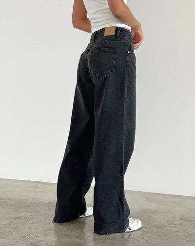 Relaxed fit low-rise wide-leg jeans