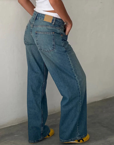 Relaxed fit low-rise wide-leg jeans